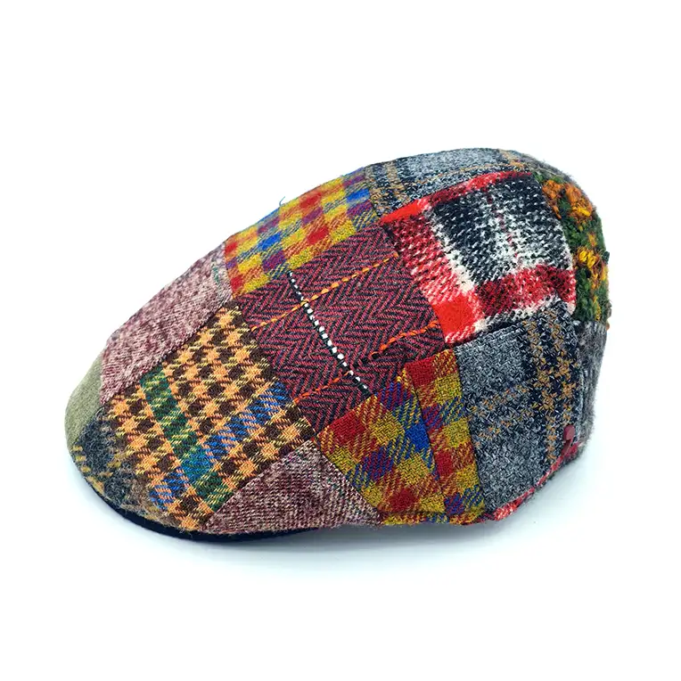 Visera Alfonso D’Este – 100% Lana en Patchwork Multicolor