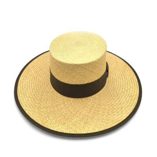 Sombrero Panamá estilo bolero Fernández y Roche